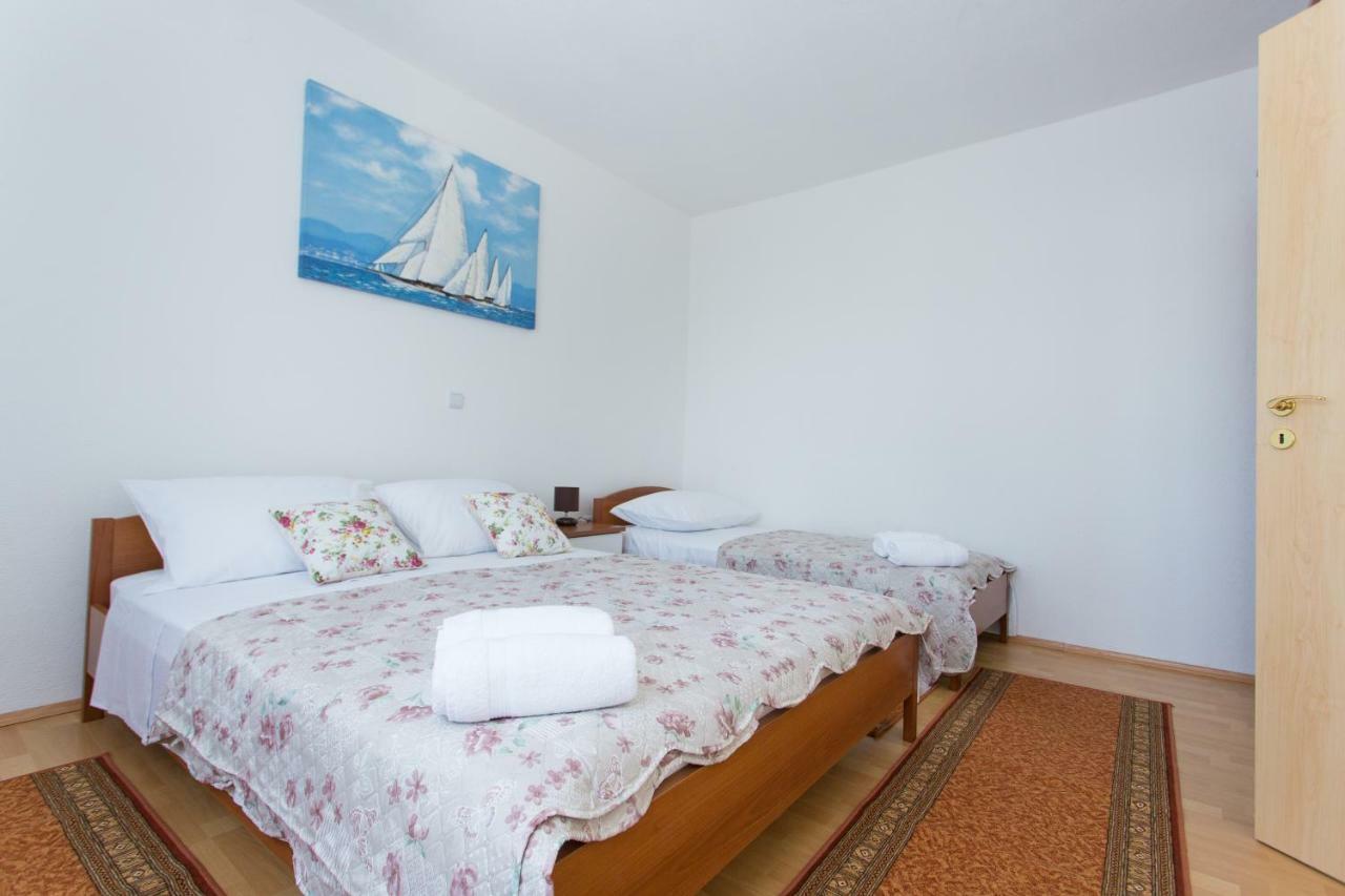 VinišćeApartman Paula 1公寓 外观 照片